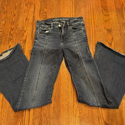 American eagle Jeans Size 2