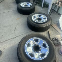 2500 Ram OEM Wheels 