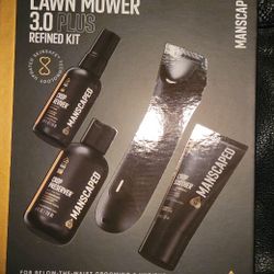 MANSCAPED The Lawn Mower 3.0 Plus Refined Below The Waist Grooming Kit