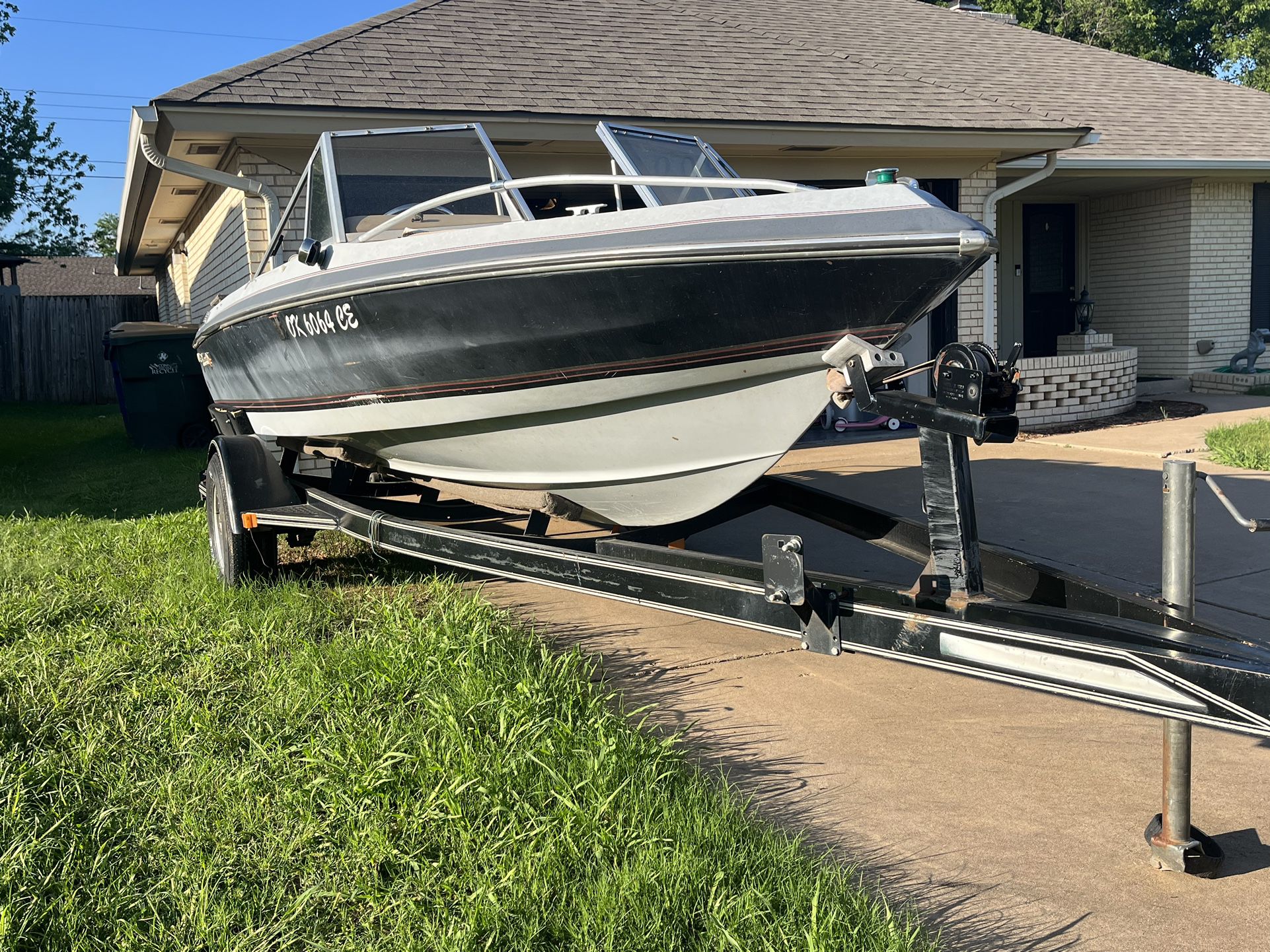 1987 Galaxie 16ft Project Boat 