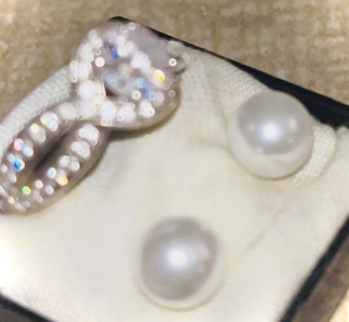 2ct Diamond Ring with Pearl Earrings/With Gem Appraisal Certified D