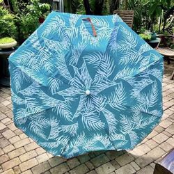 SlumberTrek Umbrella: 74”H x 62”W