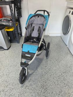 Thule Jogging Stroller