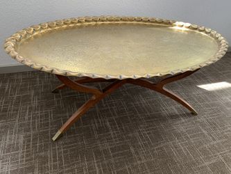 Fantastic Mid Century Oval Brass Coffee Table with Spiderleg Base