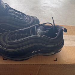 Nikes Air max Sz 9 Mens 