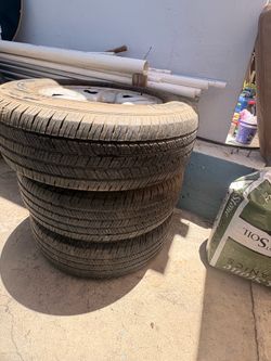 Toyota tires, size P255/70R18.