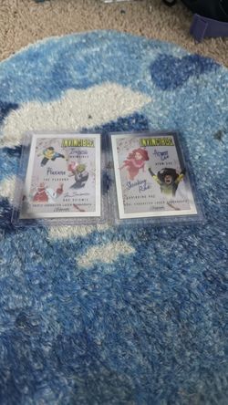 Invincible cards autographs