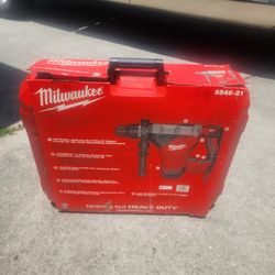 Milwaukee
1-3/4 in. SDS-MAX Rotary Hammer
