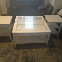 Coffee Table With 2 End Tables