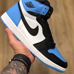 Jordan 1 UNC TOE Size 13