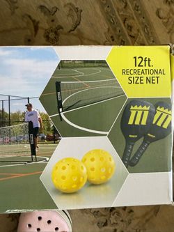 New Pickleball Set With Paddles