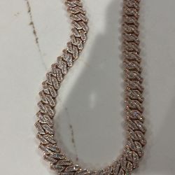 Rose gold Moissanite Cuban link