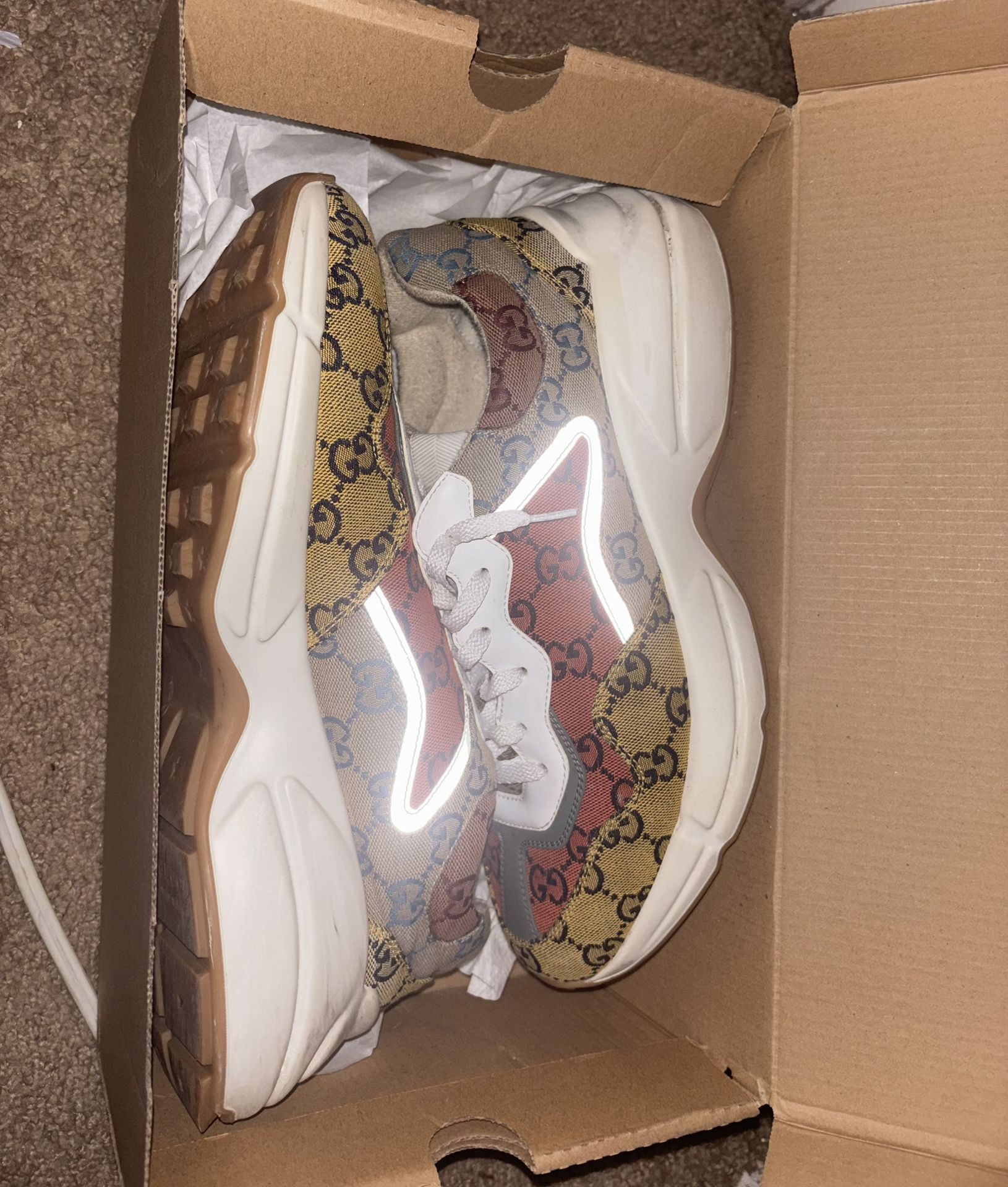 Men’s Gucci Sneakers 