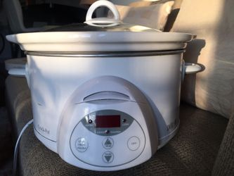 Slow cooker