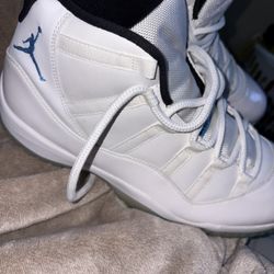 jordan retro 11 (legend blue)