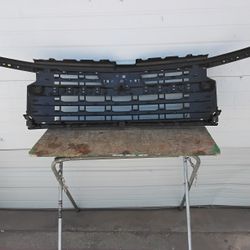 2022-2025 Chevy Silverado 1500 Front Grille 