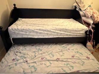 Black Twin XL Bed with Trundle