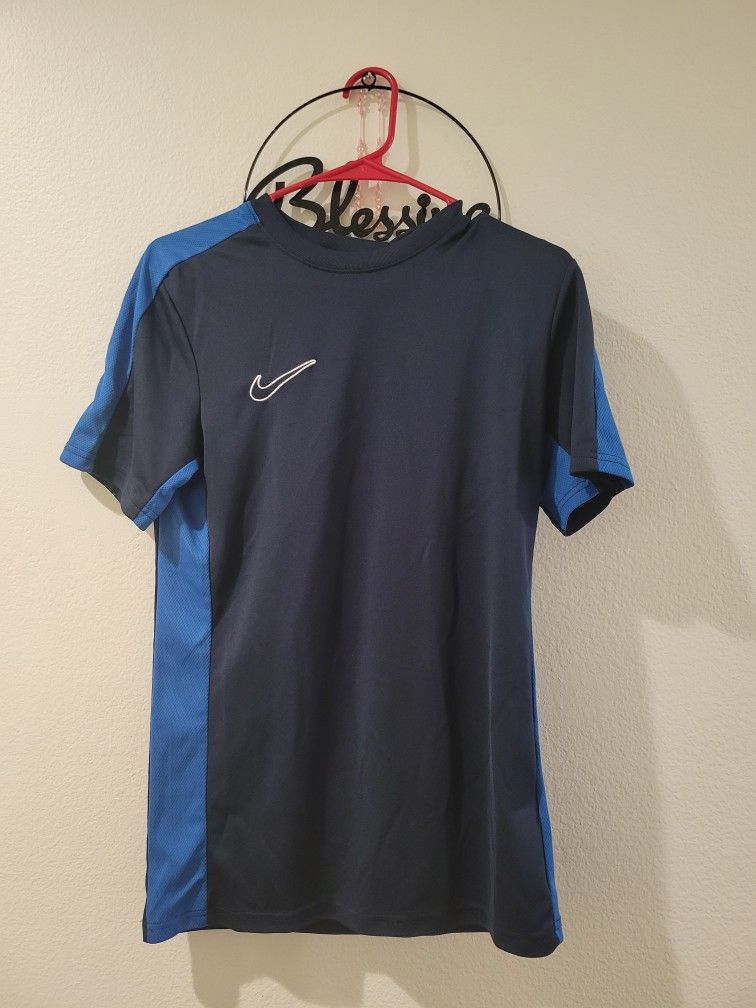 Nike Shirt