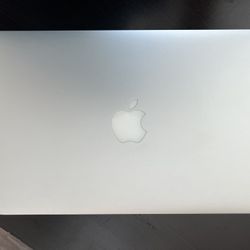 A1465 MacBook Air Core i5 1.7 11” 1.7 GHz Core i5  No Charger You Can use it For Parts,  No crack, Screen is Perfect.