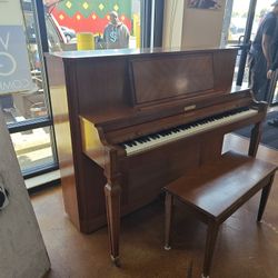 Studio Piano