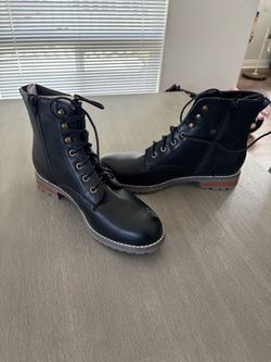 Sonoma boots