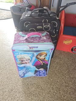 Suit case