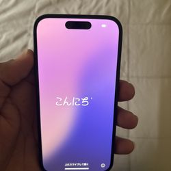 iPhone 15 Brand New. (sim Locked)