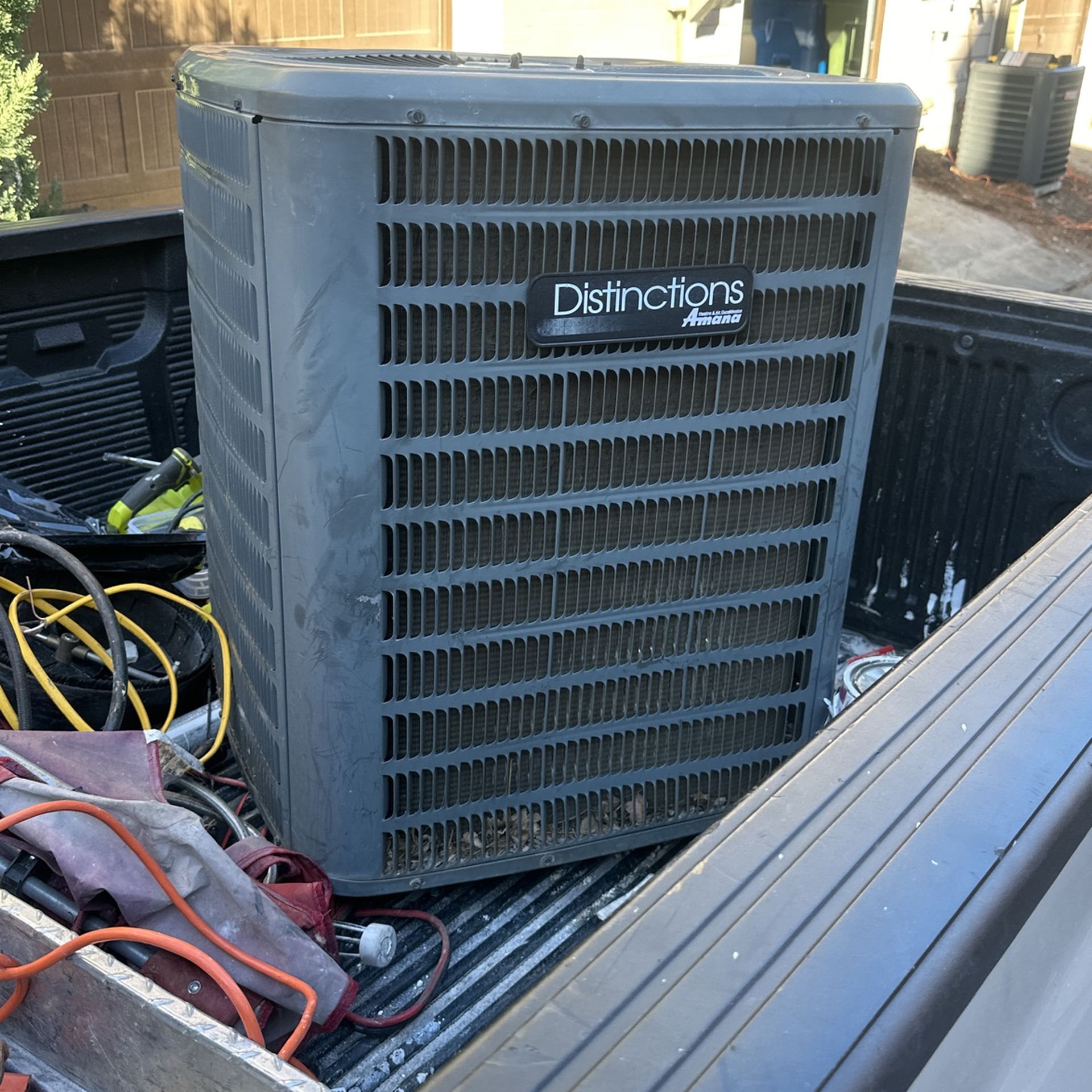 Old Ac unit Straight air