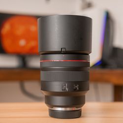Canon rf 85mm f1.2 L lens