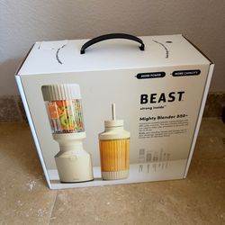 NEW Beast Health Mighty 850 Plus Blender Sand