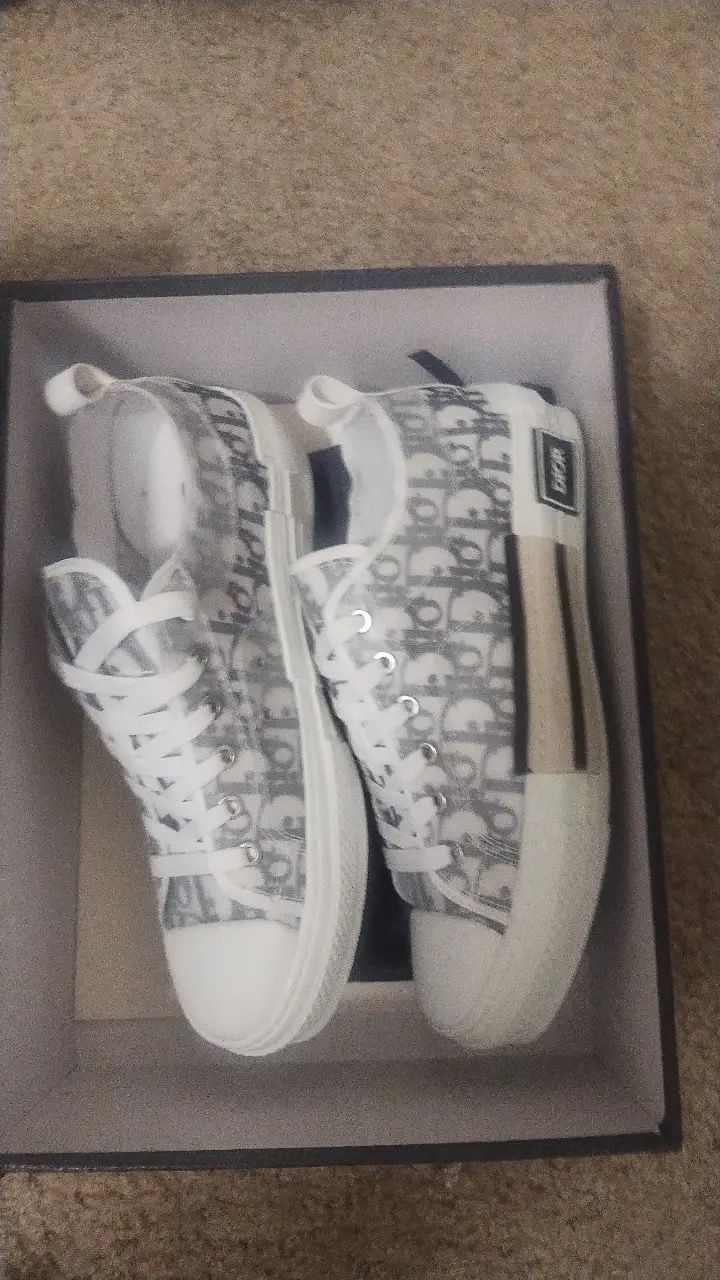 Dior
