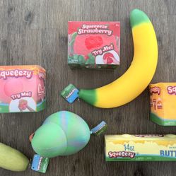 VIRAL Squeeezy 7 pc Squishy BUNDLE 