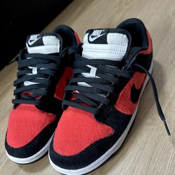 Nike Dunk Low Red Panda size 9