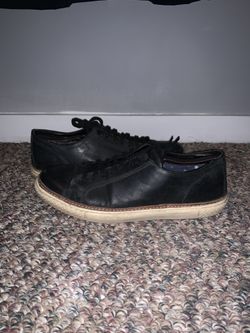 Men’s Black Leather Crevo Casual sneaker size 12