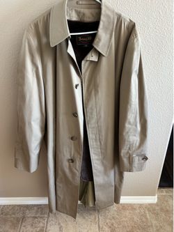 Men’s XL beige trenchcoat