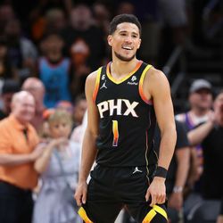 Cleveland CAVILERS VS PHOENIX  SUNS