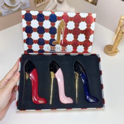 🔥【Best gift】Good Girl original Luxury perfume gift set, 4 bottles, Brand New With Box And Bag