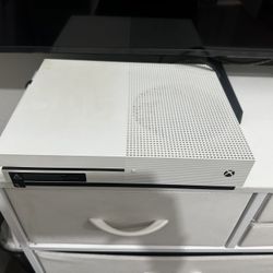 Xbox One S 