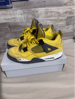 Jordan 4’s