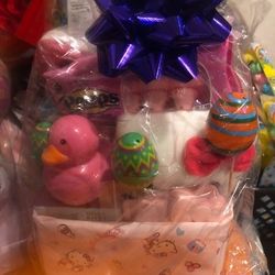 Sanrio Hello Kitty Easter Basket 