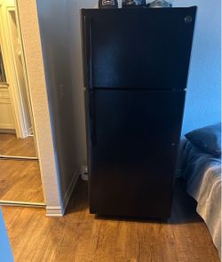 Black GE Refrigerator