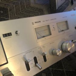 House stereo Old School Have A Few If Them To Look At Come Take Look All Different Price 