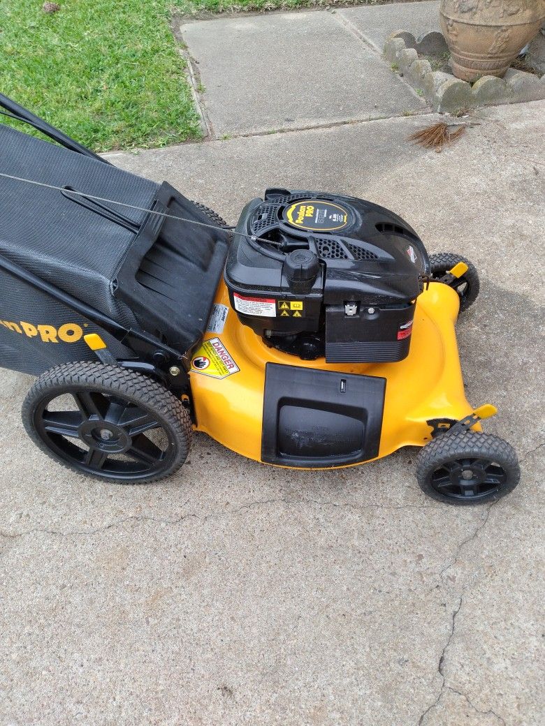 Poulan Pro 6.25 hp Lawn Mower 