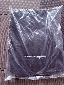 2026 Toyota Tacoma TRD Sport OEM Carpet Floor Mats — Brand New Sealed