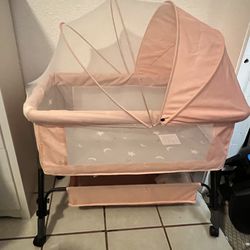 Baby girl bassinet