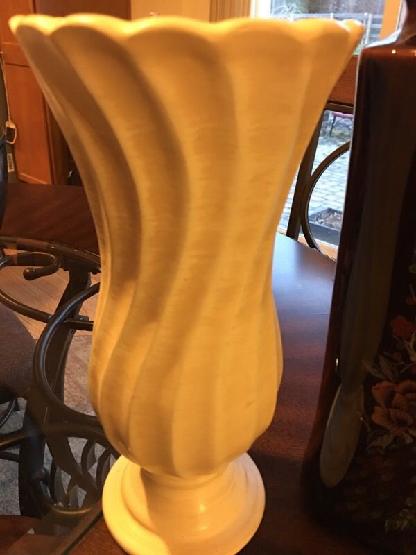Lot of 3 vases 1 Haeger