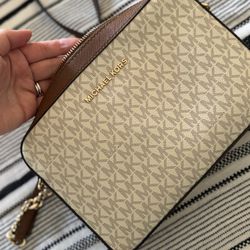 MK Purse