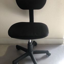 Height Adjustable Rolling Chair 