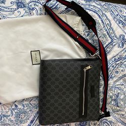 Authentic Gucci Messenger Bag Totebag - Satchel 