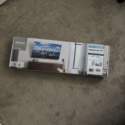 SANUS SLT4 Advanced Tilt TV Mount (42–90”)